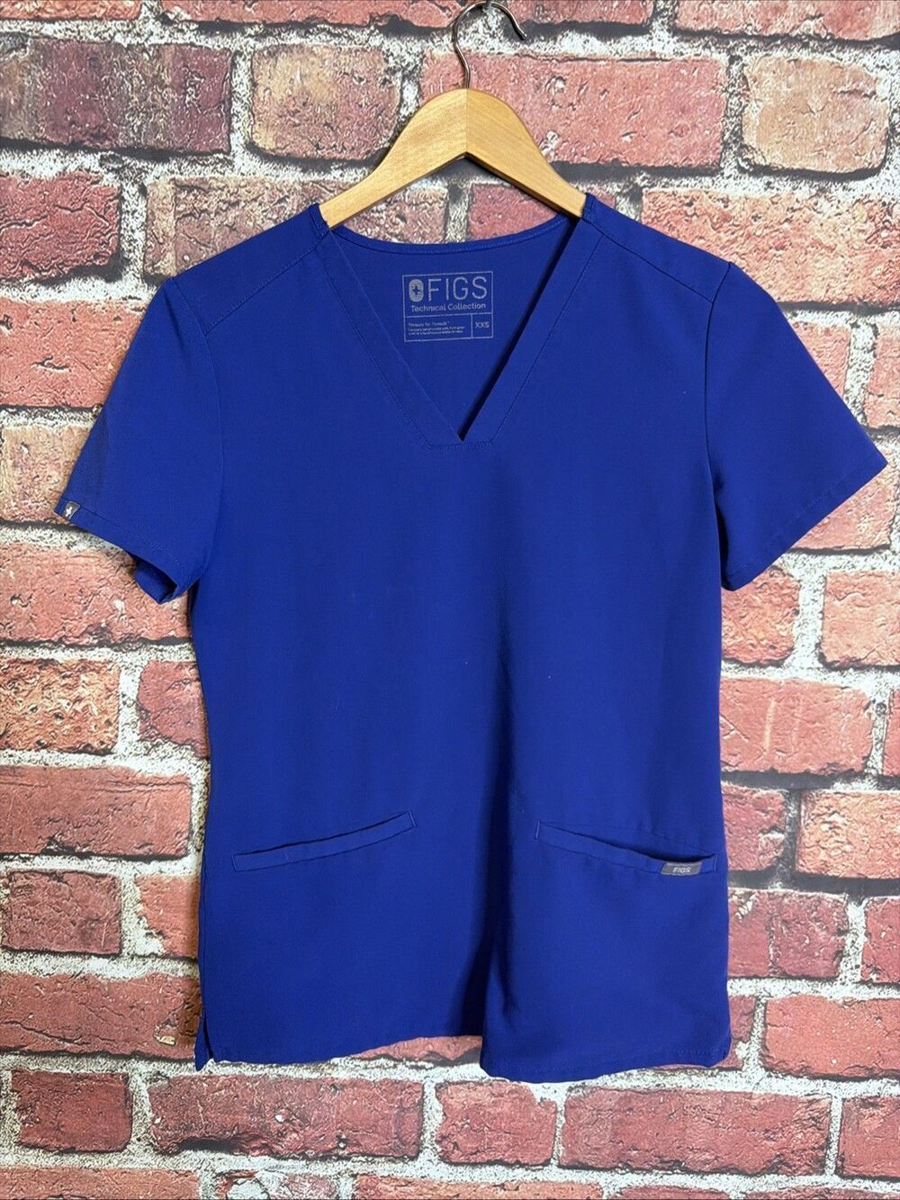 FIGS Navy Blue Women's XXS Scrub Top FW1100 Casma PO 1238 V neck Pockets